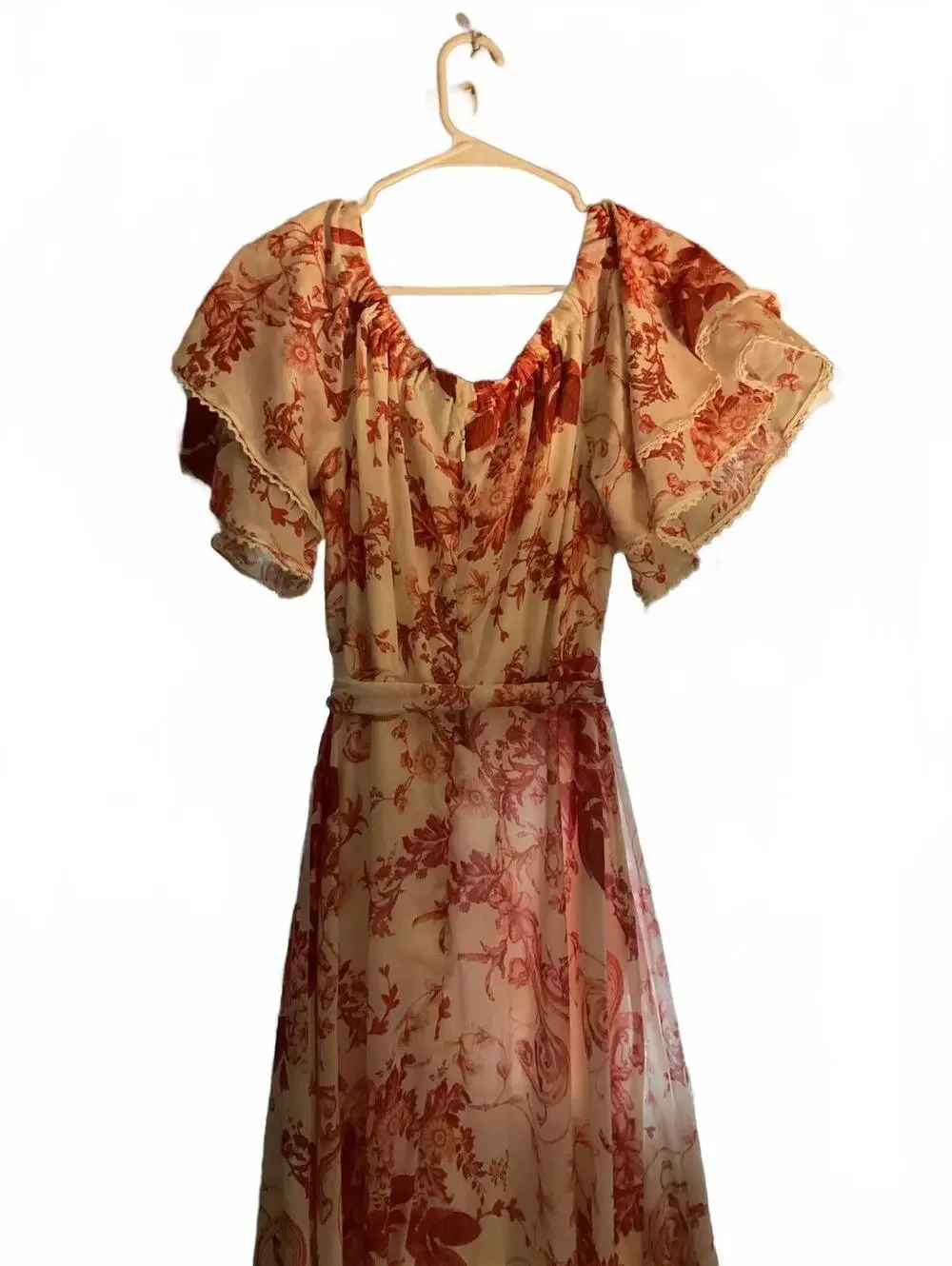 Gabby Skye White and Pink Floral Midi Dress with Ruffled Hem Size 10 - Picture 10 of 12